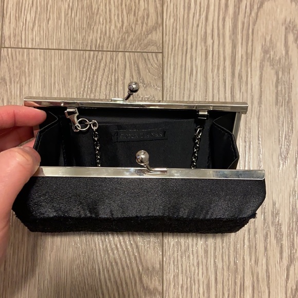Small black clutch - Picture 3 of 4